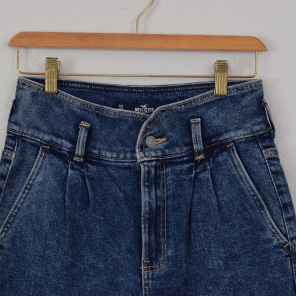 Hollister Ultra High-Rise Mom Jean Womens Jeans Stretch Med Wash Raw Hem size 5R - Picture 5 of 7